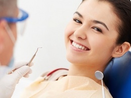 Как выбрать лучшую стоматологическую клинику для лечения зубов