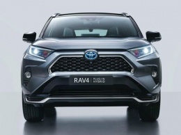 В Европе стартовали продажи гибридной версии Toyota RAV4