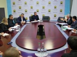 Глава Донецкой ОГА надеется, что шахтерам Торецка вернут 22 миллиона долга