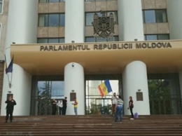 В Молдове пять партий создали движение за объединение с Румынией
