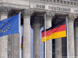 Как в Германии защищают флаги других государств