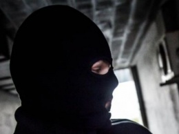 Работают в паре: киевлян предупредили о дерзких грабителях, фото