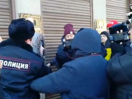 В Москве протестуют из-за изменений Путина в Конституцию: фото и видео