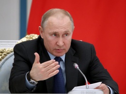 Путин удивил: оказывается, неограниченный срок президентства - "плохая практика"