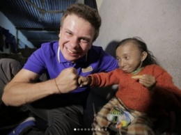 Родился размером с палец: Дмитрий Комаров сообщил о смерти самого маленького человека на Земле