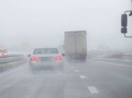 Туман на дорогах: водителям дали несколько рекомендаций