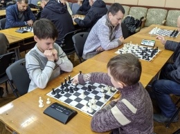 В Мелитополе определяли самую шахматную семью в Запорожской области (фото)