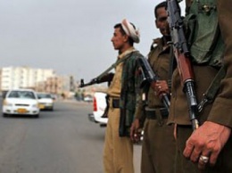В результате ракетного удара в Йемене погибли более 80 военных