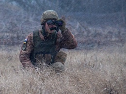 На Донбассе за сутки 11 обстрелов, погиб боец ВСУ