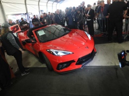 Chevrolet Corvette С8 Stingray продан за 3 млн долларов