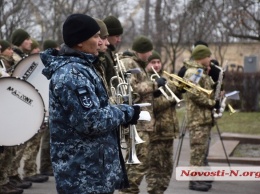 В Николаеве военные провели концерт в память годовщины обороны аэропорта «Донецк»