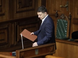 Зеленский объяснил, почему Украина хочет ввести двойное гражданство