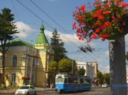 Селфи с Петлюрой и обед у Коцюбинского - новые туристические проекты для Винницы