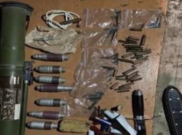 Под Киевом у мужчины изъяли гранатомет и взрывчатку