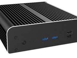 Корпуса Akasa Newton PX и Plato PX помогут создать бесшумный неттоп NUC 8 Pro