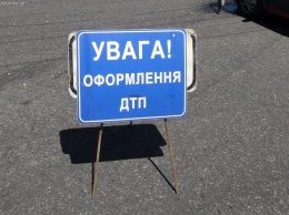 На трассе под Николаевом столкнулись два авто - пострадавших нет, - ФОТО