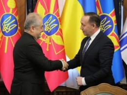 Украина и Турция подписали протокол о кооперации оборонных предприятий