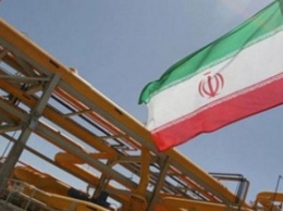 США ввели санкции против нефтяных компаний четырех стран за бизнес с Ираном