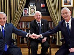 Премьер Израиля Нетаньяху и оппозиционер Ганц приглашены в США для обсуждения с Трампом "сделки века" по Ближнему востоку