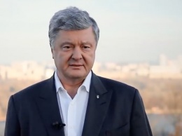 СИЗО для Порошенко: экс-президент приехал в ГБР сдаваться. Первые подробности