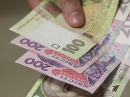 В Украине Кабмин хочет ввести компенсацию за задержку выплаты зарплат и пенсий