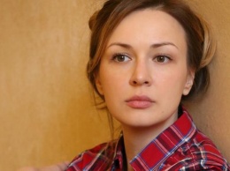 Анна Тараторкина стала «Нашей доктором»