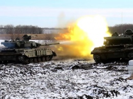 В зоне ООС проходят сборы командиров танковых подразделений