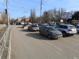 Симферопольская смекалка: в городе неожиданно появилась новая бесплатная парковка