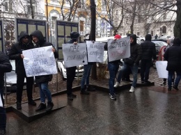 "Где новые лица?": в Одессе протестовали против скандального зампрокурора области