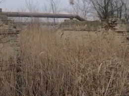 Запорожский блогер показал остатки старинного моста - видео