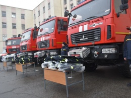 Спасатели Полтавщины получили аварийно-спасательную технику