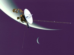 Инженеры НАСА устраняют поломку спутника Voyager 2