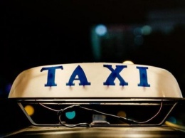 Плати или раздевайся: в Днепре таксисты жестоко поиздевались над пьяным парнем (ВИДЕО)