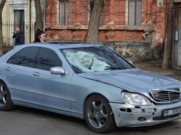 В Николаеве устроили самосуд над хамом-водителем, который сбил пешехода