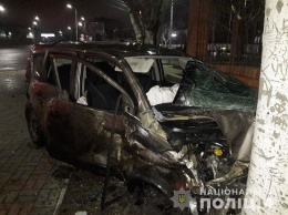 В Мелитополе столкнулись Nissan и Volkswagen - один человек погиб, еще трое в больнице