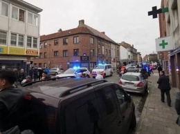 В Бельгии полиция обезвредила мужчину, напавшего с ножом на прохожих