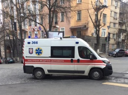 Киевлянин едва не умер на пороге поликлиники