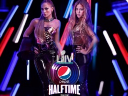 Шакира и Дженнифер Лопес устроили танцевальное шоу в перерыве Супербоула-2020