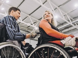 Как общаться с людьми с инвалидностью: 7 основных правил