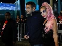 Леди Гага рассекретила своего возлюбленного (ФОТО)