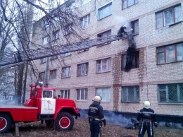 В Харькове загорелось студенческое общежитие: спасатели эвакуировали более полусотни человека, - ФОТО, ВИДЕО