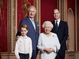 Дипломатический прием: Елизавета II странным способом поддержала Меган Маркл и принца Гарри