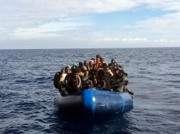 В Испании поймали контрабандистов, которые привезли в Европу почти 900 мигрантов