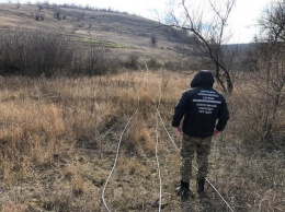 Пограничники Белгород-Днестровского отряда выкопали спиртопровод из ПМР