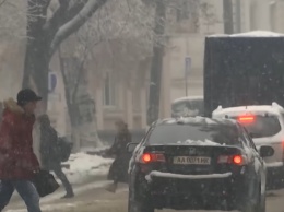 Следом за снегопадами в Украину идут сильные морозы: Диденко рассказала, где в четверг будет холоднее всего