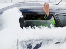 Полицейские посоветовали приложение для тех, кто застрянет в снегу