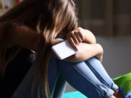Исследование: Смартфоны вызывают тревожность и депрессии у подростков