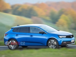 Новая Opel Astra получит революционные изменения - фото