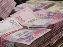 В Запорожской области будут судить мужчину, который используя поддельные печати нотариуса, вывел более 54 миллионов гривен