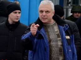Живьем в гроб и 16 суток без света: бывший пленник рассказал о пытках "ДНР"